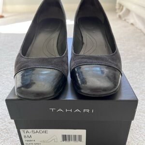 Tahari Gray Heels Elegant Design